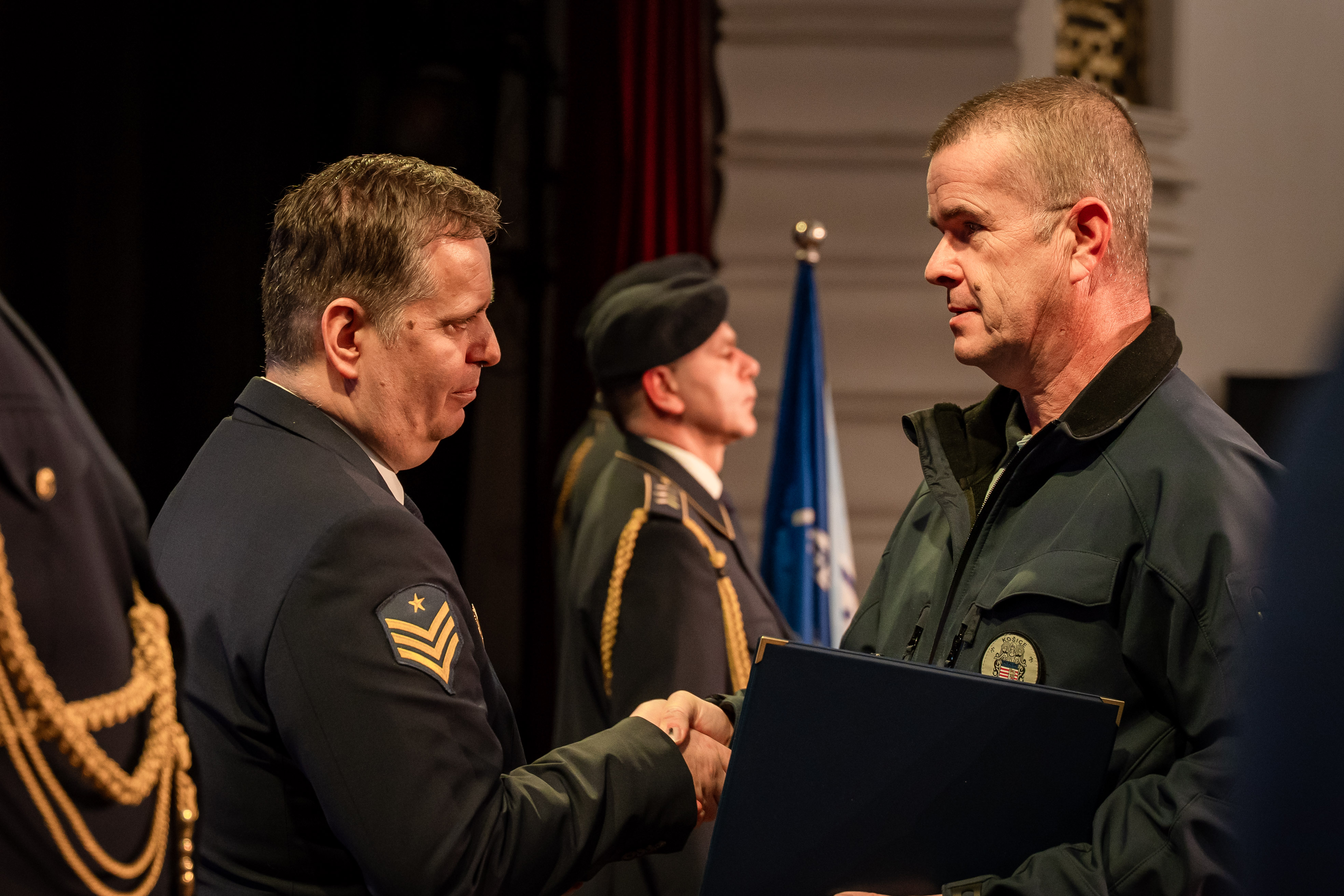 Slavnostny krst Encyklopedie obecnych a mestskych policii -54